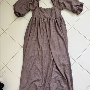 Elegant Women's Maxi Dress in Taupe